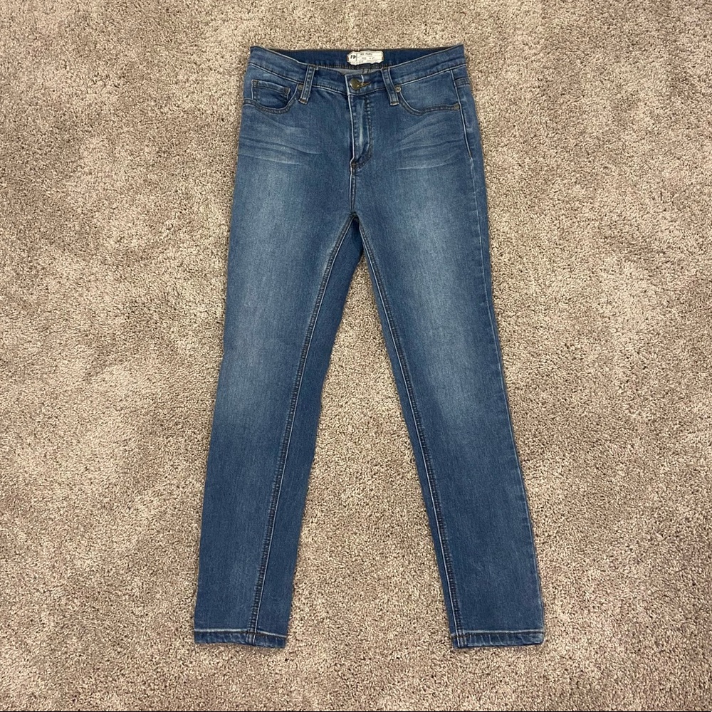 free people medium wash skinny jeans